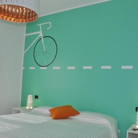 Lo Scoiattolo Piedmont Bike Hotel，位于普拉罗莫的酒店
