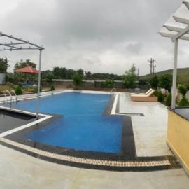 Rp's Swarga Lake front Family Farmhouse，位于海得拉巴的酒店