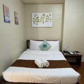 Elliannah Pines Hotel