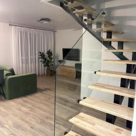 Sunset SPA apart，位于克列梅涅茨的酒店