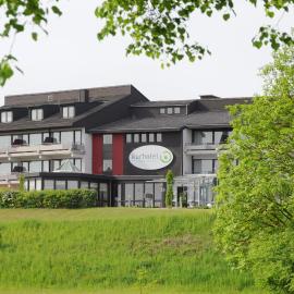 Kurhotel Bad Rodach an der ThermeNatur,位于巴特罗达赫的酒店