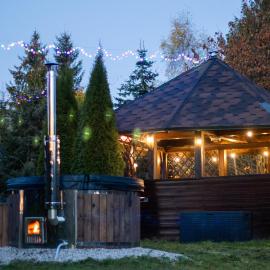 ANJ Bebru Nams - Beaver Lodge，位于Ķeipene的酒店