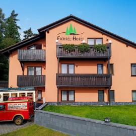 Fichtel-Hotel by Meister Bär，位于马克特雷德维茨的酒店