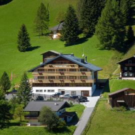 Hotel Alpenrose，位于加尔盖伦的酒店