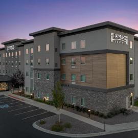 Staybridge Suites - Denver North - Thornton by IHG，位于桑顿的酒店