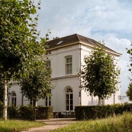 Boutique Hotel De Witte Dame，位于阿布考德的酒店