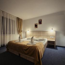 Hotel Claris，位于沃利乌格乡的酒店