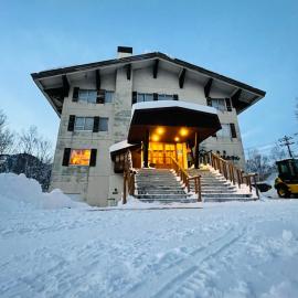 志賀 石の湯ホテル，位于山之内町的酒店