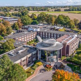 Daresbury Park Hotel，位于达斯伯里的酒店