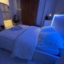 Chambre double meublée，位于姆布尔的酒店