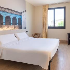 B&B HOTEL Mantova,位于圣乔治奥迪曼托的酒店