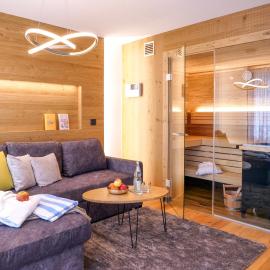 Hotel LENAUHOF - nur 3 Minuten zur Rottal Terme -,位于巴特比恩巴赫的酒店