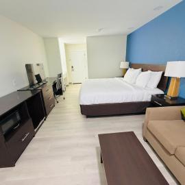 Hallmark Inn & Suites Newly Renovated Rooms San Antonio Northeast，位于圣安东尼奥的酒店