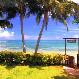 Coconut Grove Beachfront Resort，位于马太的酒店