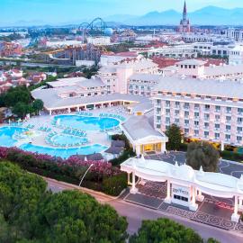 Innvista Hotels Belek，位于贝莱克的酒店