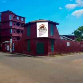 Hôtel Africa Pas Chers，位于科纳克里的酒店