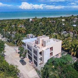 Luumbal Hotel Boutique El Cuyo，位于埃尔库约的酒店