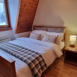 Private Apartment Lora -u sklopu Aparthotel Vučko，位于亚霍里纳的酒店