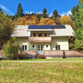 Forest House Henriette，位于Ig的酒店