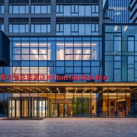 Hilton Garden Inn Shenzhen Pingshan Chaoshang Plaza，位于深圳的酒店