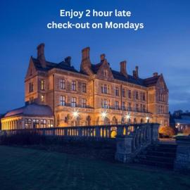 Walton Hall Hotel & Spa by Sunday，位于威利斯伯恩黑斯庭的酒店