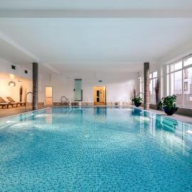 Boutique Eco Hotel Sasanka，位于斯克拉斯卡波伦巴的酒店