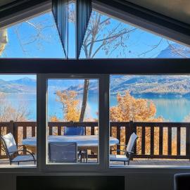 La perle du lac - Némausa location，位于绍尔日的酒店