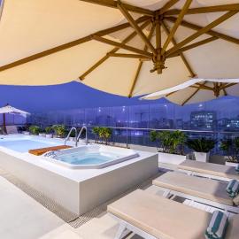 Dazzler by Wyndham Lima San Isidro，位于利马的酒店