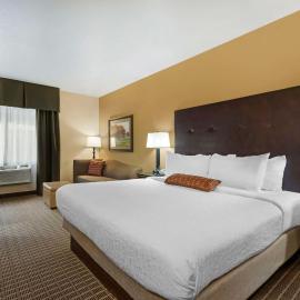 Best Western Plus Yakima Hotel，位于亚基马的酒店