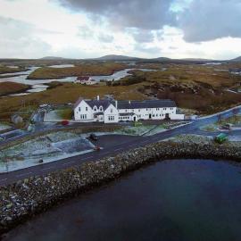 Lochmaddy Hotel，位于洛赫马迪的酒店