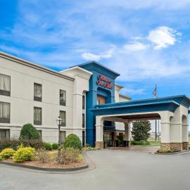 Hampton Inn & Suites Tifton，位于提夫顿的酒店