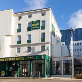 Logis Hôtel du Haut-Bugey，位于瓦约纳克斯的酒店