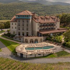 Agarani Estate，位于泰拉维的酒店