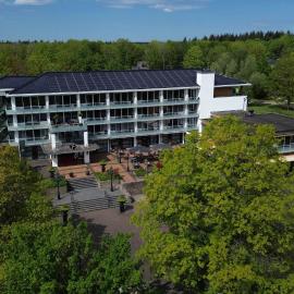 Fletcher Familiehotel De Hunzebergen，位于埃克斯鲁的酒店