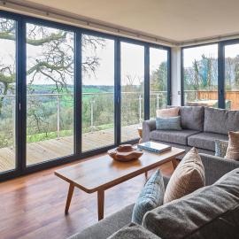 The Mole Resort - Lodges，位于Chittlehamholt的酒店