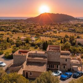 Luxus Finca Meer- Panoramablick privater Pool Spa Sauna Son Servera，位于松塞尔韦拉的酒店