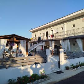 Harmony Apartments，位于拉里萨的酒店