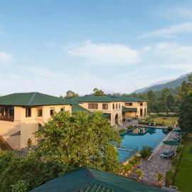 Debu's The Fern Resort & Spa, Jim Corbett, Series by Marriott，位于兰纳加的酒店