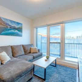 Modern 2BR in Golden w/ Stunning MTN Views!