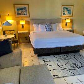 King Deluxe Plus Cottage at Boundless Bliss Hotel，位于Raphune的酒店