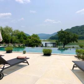 Drive Point (Adventure Lake Resort)，位于阿斯帕鲁霍沃的酒店
