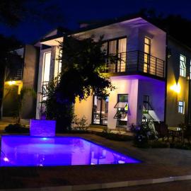 Bayley Boutique Guesthouse & Hydro Spa，位于伯诺尼的酒店