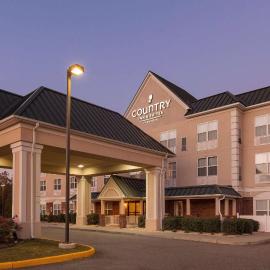 Country Inn & Suites by Radisson, Doswell Kings Dominion , VA,位于多斯韦尔的酒店