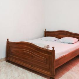 Nirina Homestay Pringsewu Mitra RedDoorz，位于Margakaya的酒店