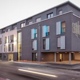 Design & Lifestyle Hotel Estilo，位于阿伦的酒店