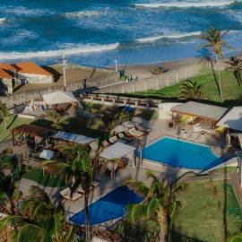 Sunset Beach Taíba Hotel，位于泰巴的酒店