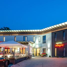 Hotel Allegro，位于哈尔伯施塔特的酒店