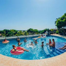 Viajero Bacalar Hostel，位于巴卡拉尔的酒店