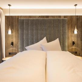 Hotel Garni Landhaus Platzer,位于齐勒河谷采尔的酒店