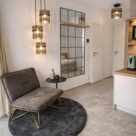 Modernes Apartment mit Balkon und Tiefgarage Toplage Paderborn，位于帕德博恩的酒店